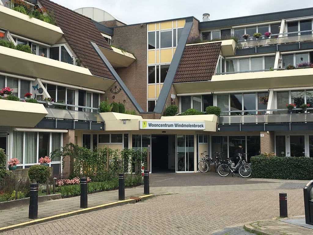 Blowerdoortest bij woonzorg nederland in Almelo